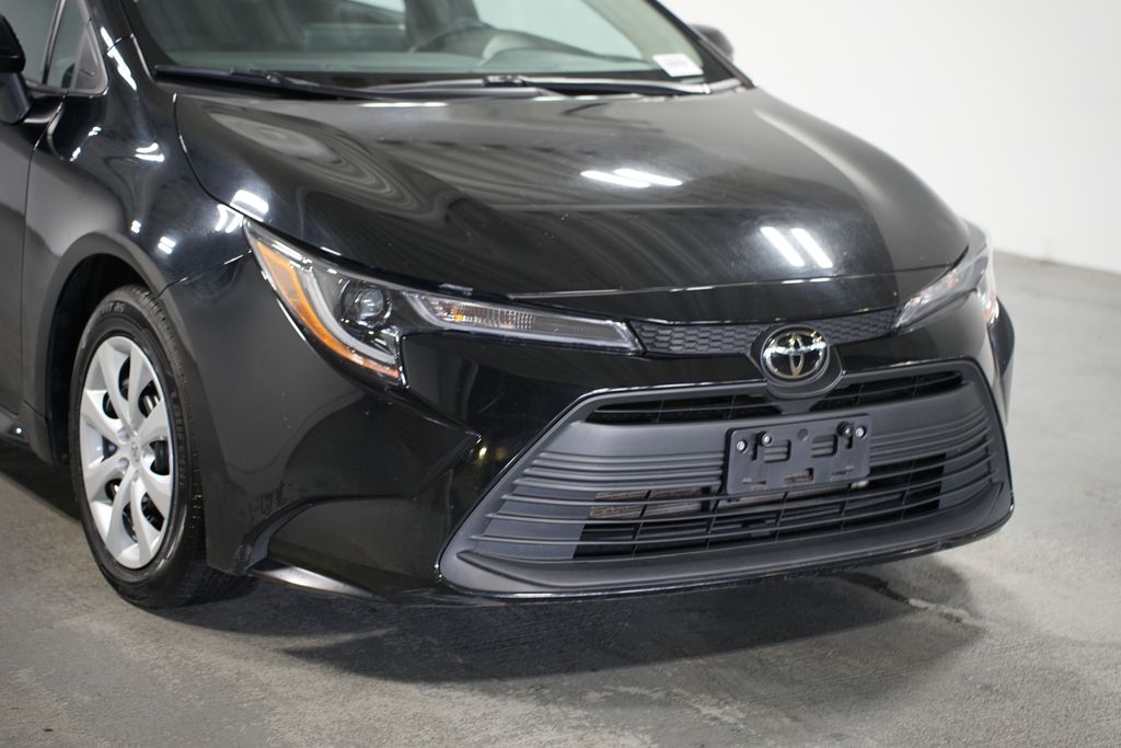 2023 Toyota Corolla LE 4
