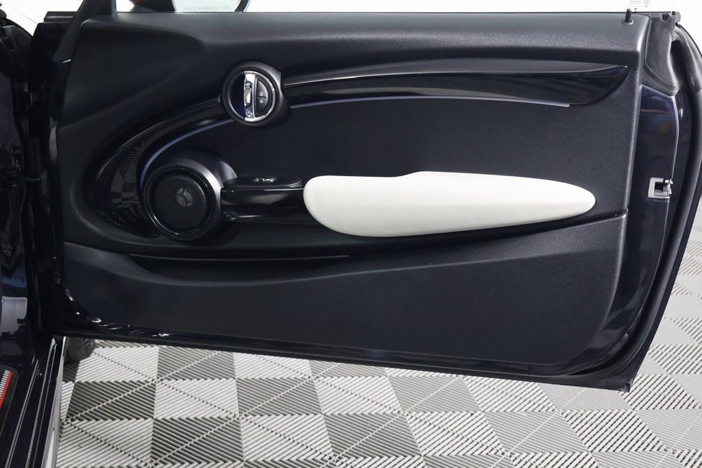 Thumbnail: 2023 MINI Cooper - 13