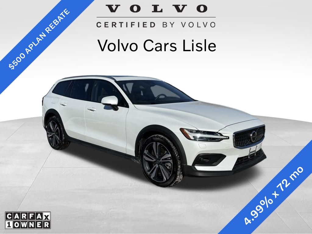 2025 Volvo V60 Cross Country B5 Plus AWD