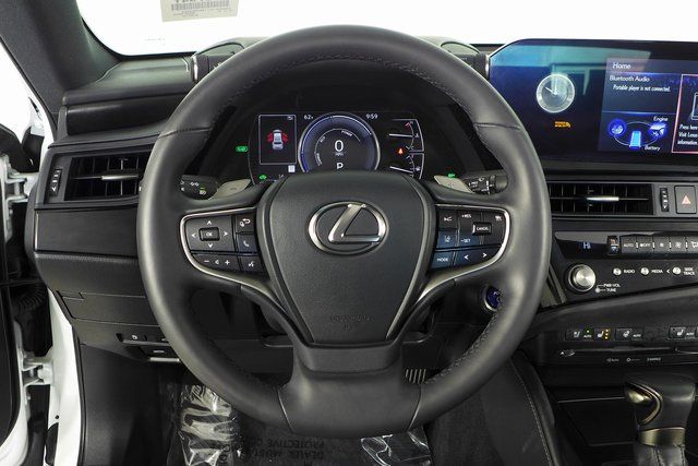 2022 Lexus ES 300h 27