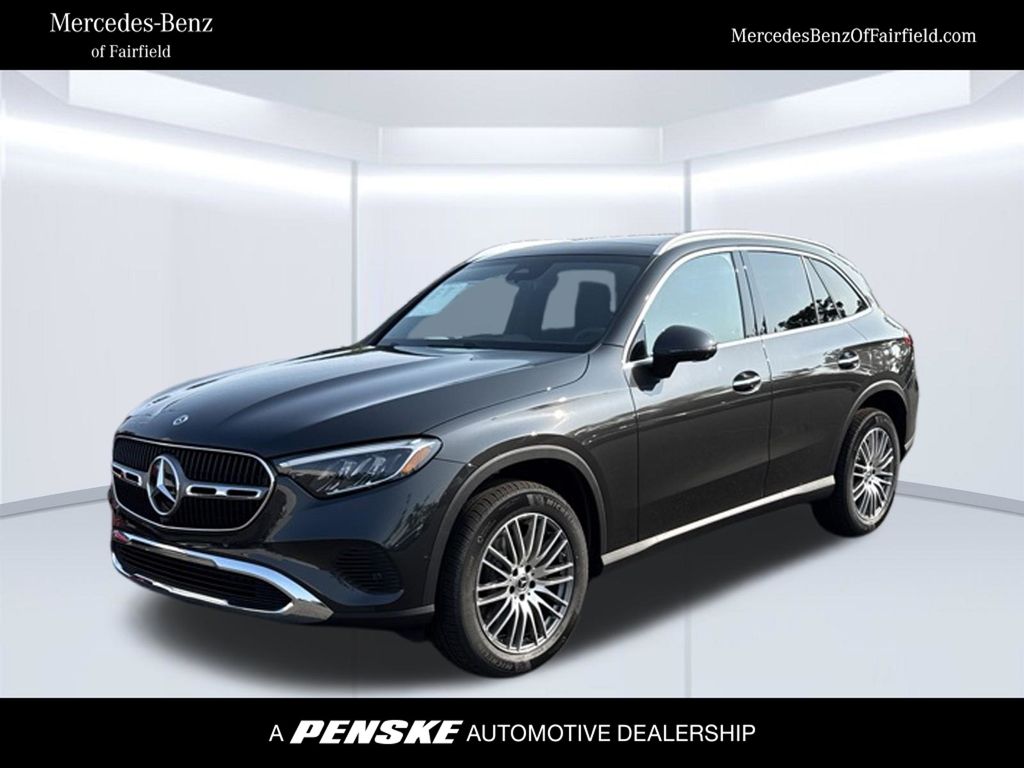 Thumbnail: 2027 Mercedes-Benz GLC - 1
