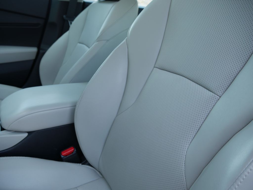 Thumbnail: 2023 Honda Accord - 19