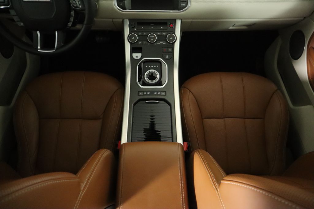 2014 Land Rover Range Rover Evoque Prestige 17