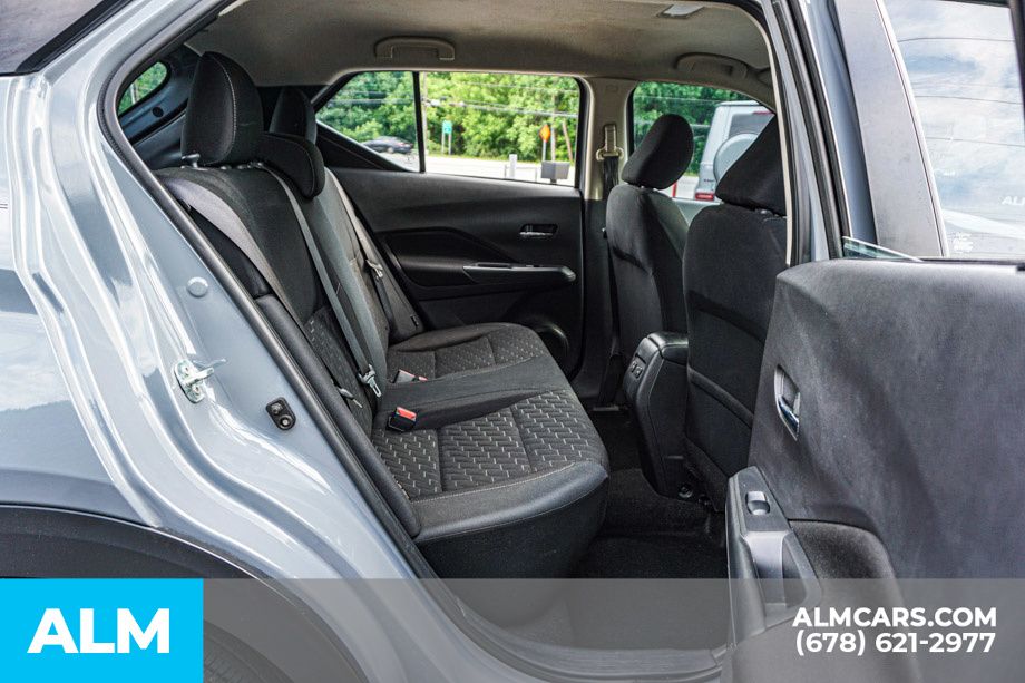 Used 2023 Gray Nissan SV image 22