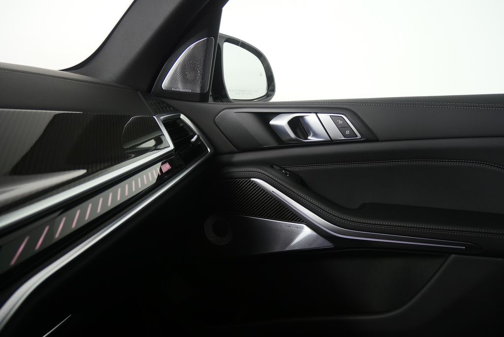 Thumbnail: 2026 BMW X5 - 26