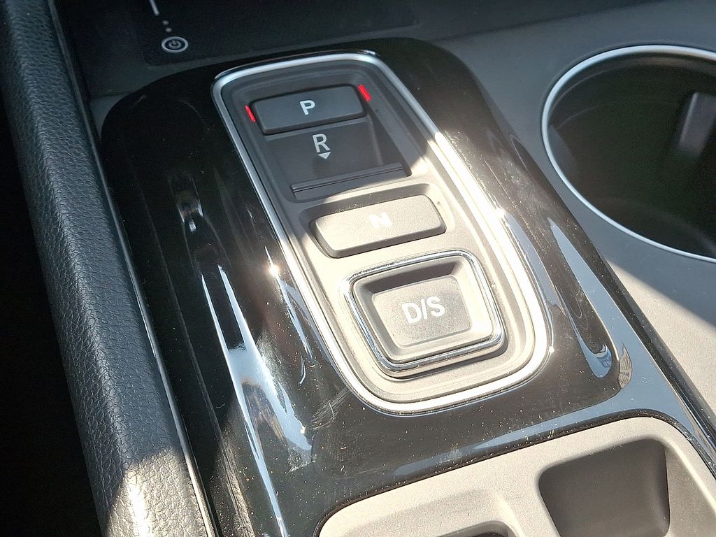 Thumbnail: 2025 Honda Pilot - 15