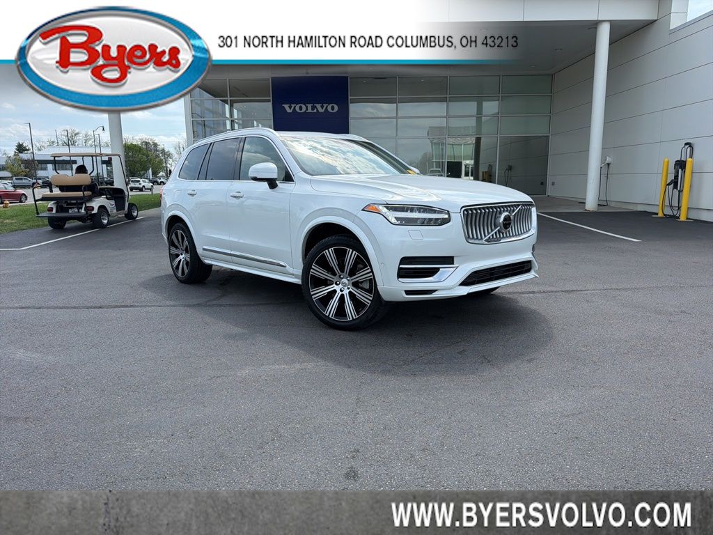 2023 Volvo XC90 Recharge T8 Plus Bright Theme 7-Passenger eAWD