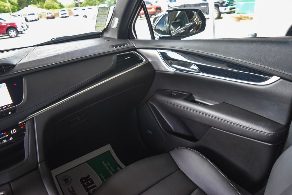 2025 Cadillac XT5 Premium Luxury - Photo 10