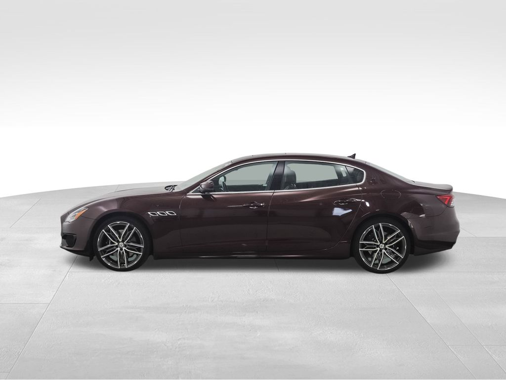 Thumbnail: 2022 Maserati Quattroporte - 2