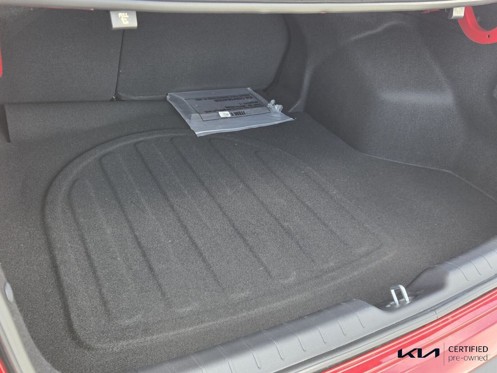 2025 Kia K4