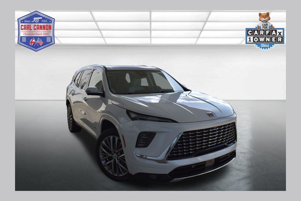 White Frost 2025 Buick Enclave SUV / Crossover Front-Wheel Drive 8-Speed Automatic
