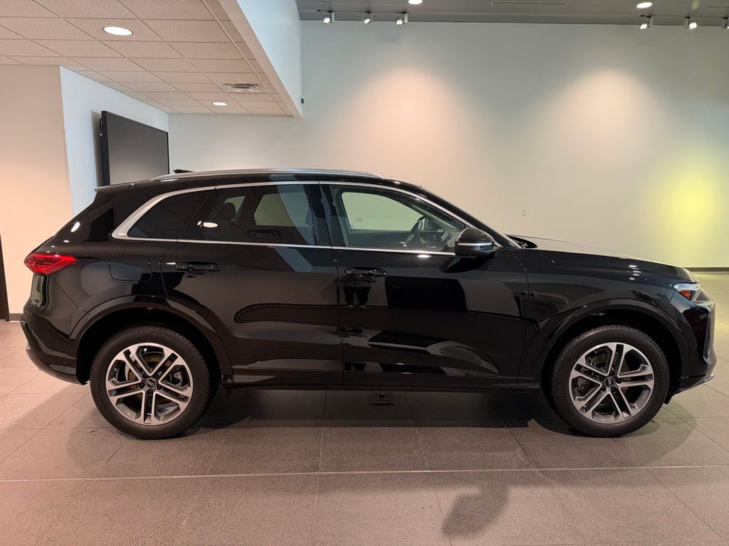 used 2025 Audi Q5 car, priced at $46,983