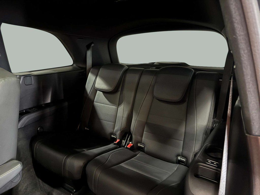 Used 2025 Black Mercedes-Benz GLS 450 image 27