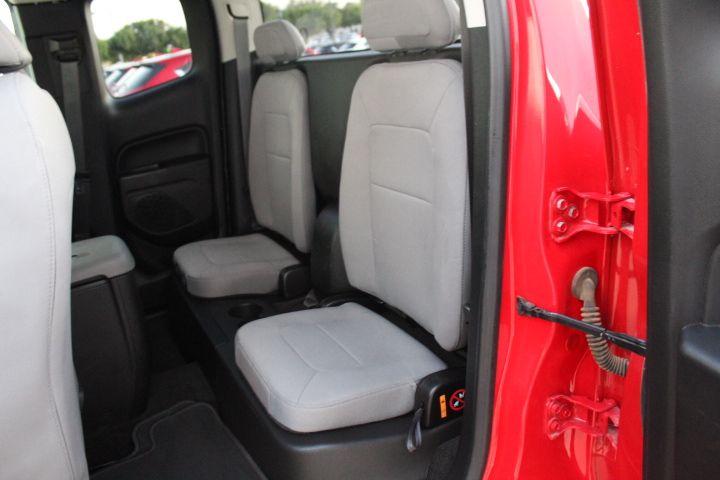 Used Car 2016 Chevrolet Colorado  Work Truck For Sale Under $15,000 In Georgetown, Texas