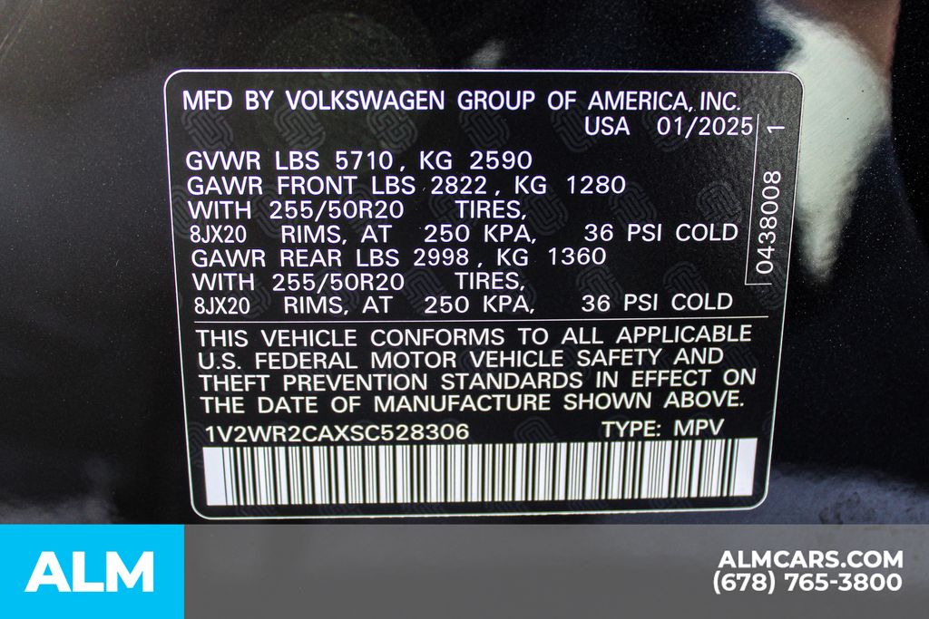 Used 2025 Black Volkswagen 2.0T SE w/Technology image 42