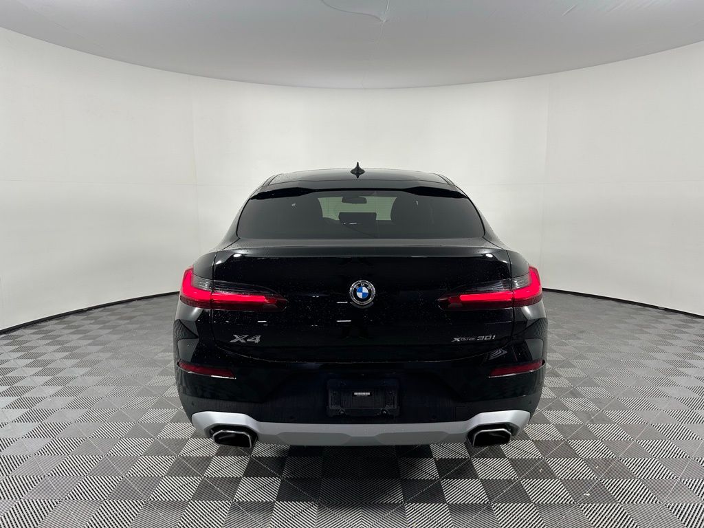 Thumbnail: 2023 BMW X4 - 6