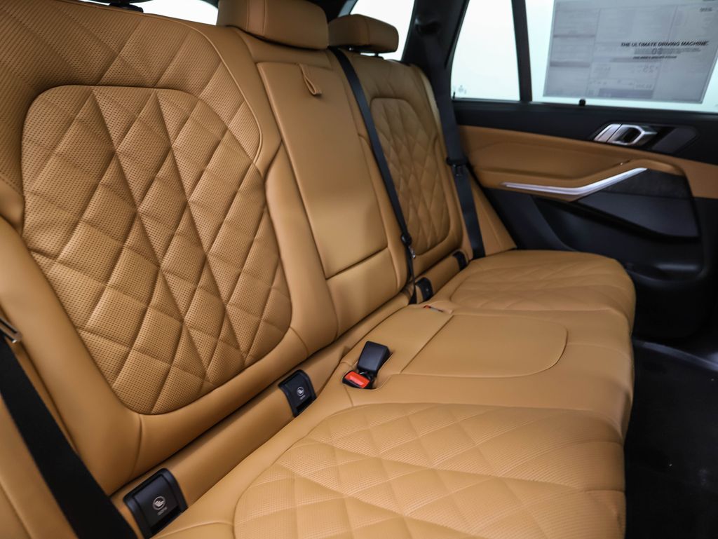 Thumbnail: 2026 BMW X5 - 27