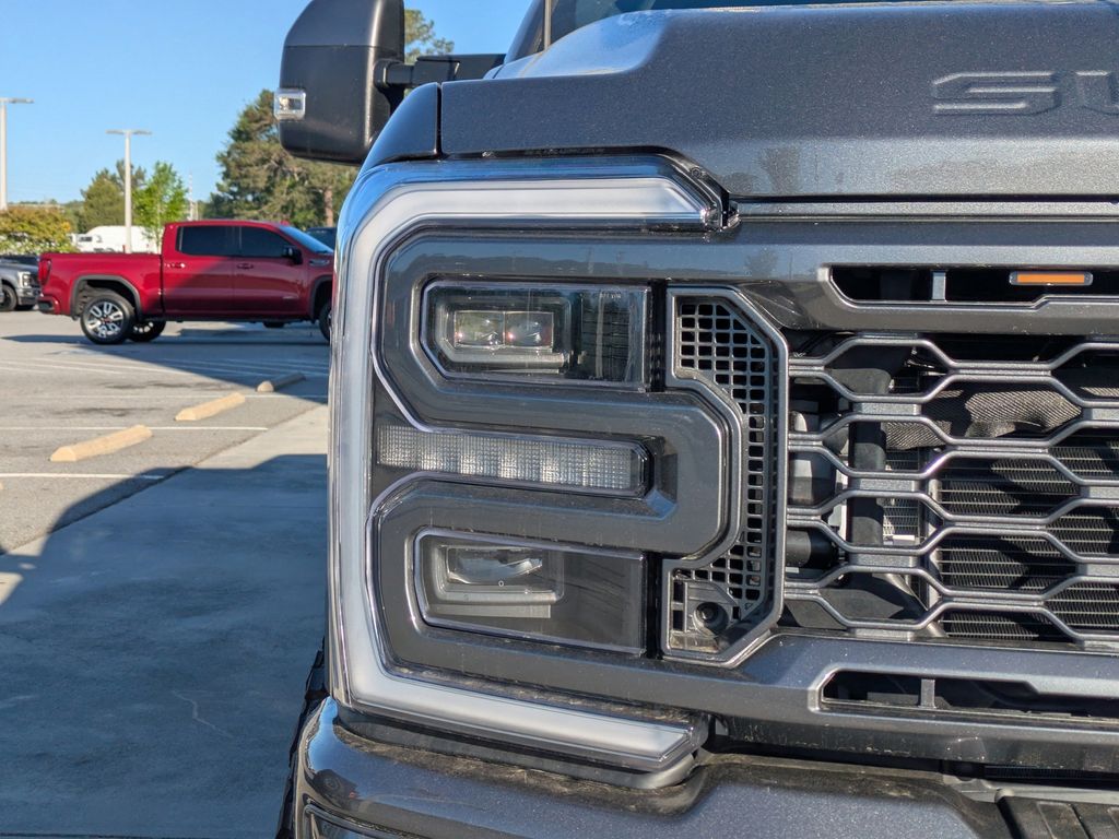 2026 Ford F-350 Super Duty Platinum