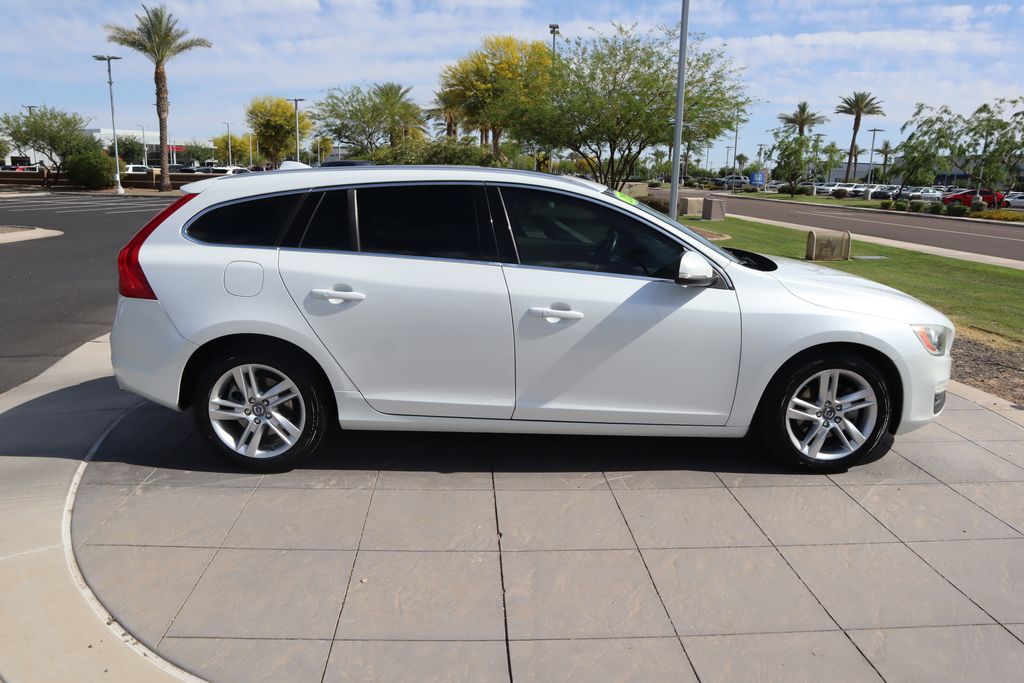 2015 Volvo V60 T5 4
