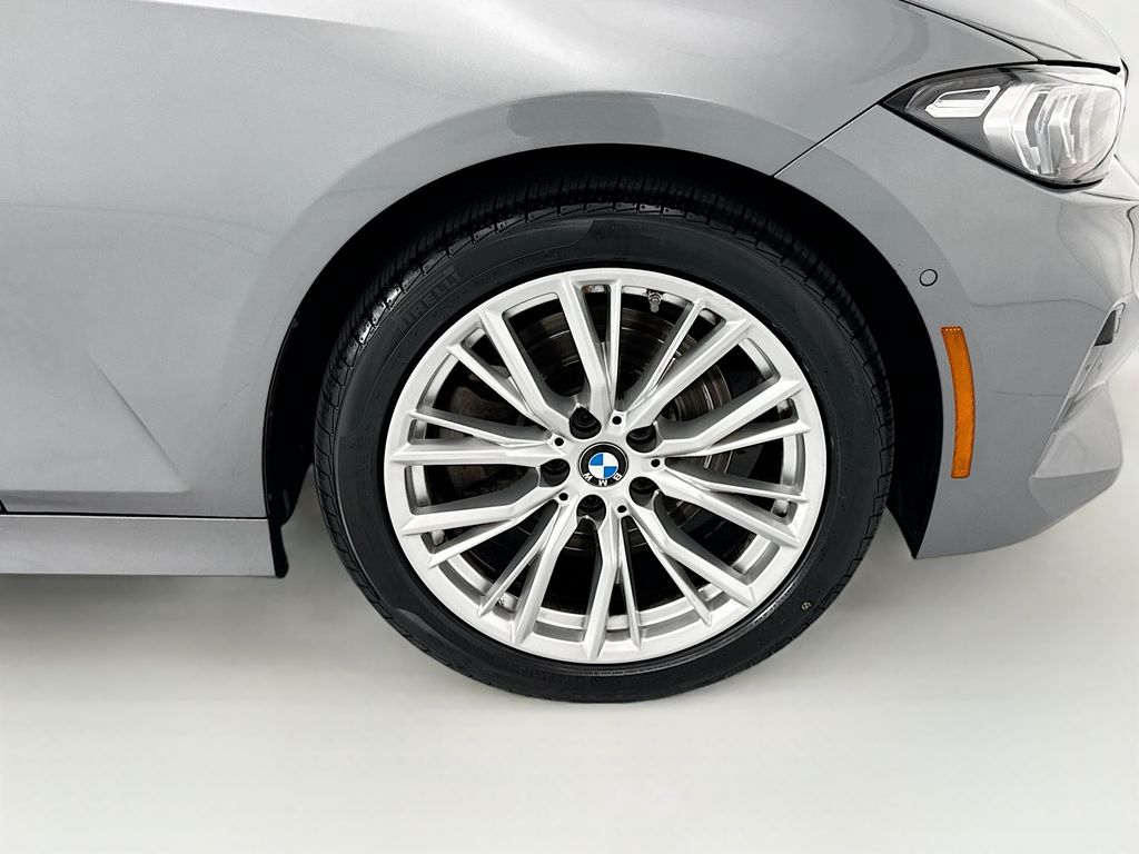 Thumbnail: 2023 BMW 3 Series - 31