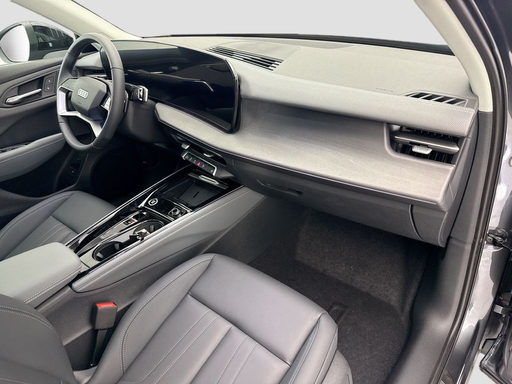 Thumbnail: 2026 Audi Q3 - 16