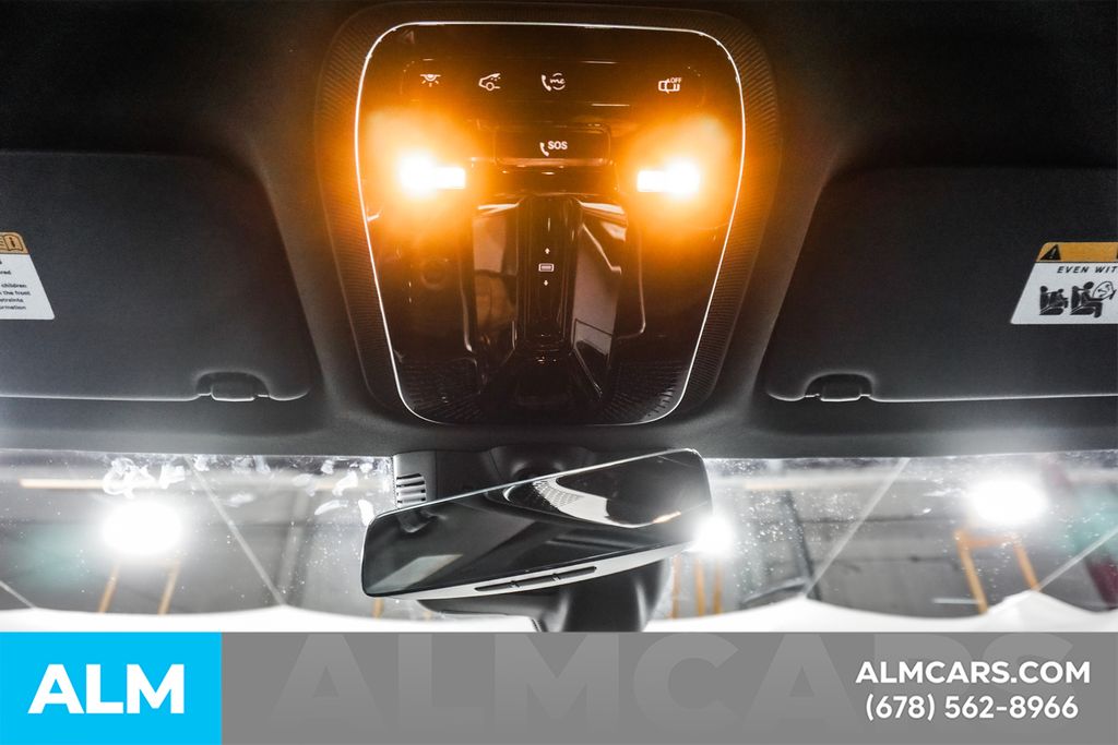 Used 2025 White Mercedes-Benz GLC 300 image 48