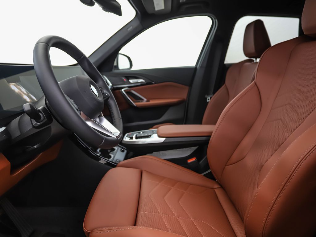 Thumbnail: 2026 BMW X1 - 11