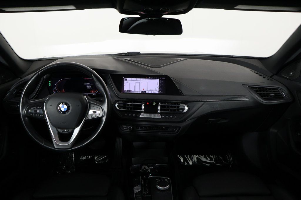 Thumbnail: 2023 BMW 2 Series - 8