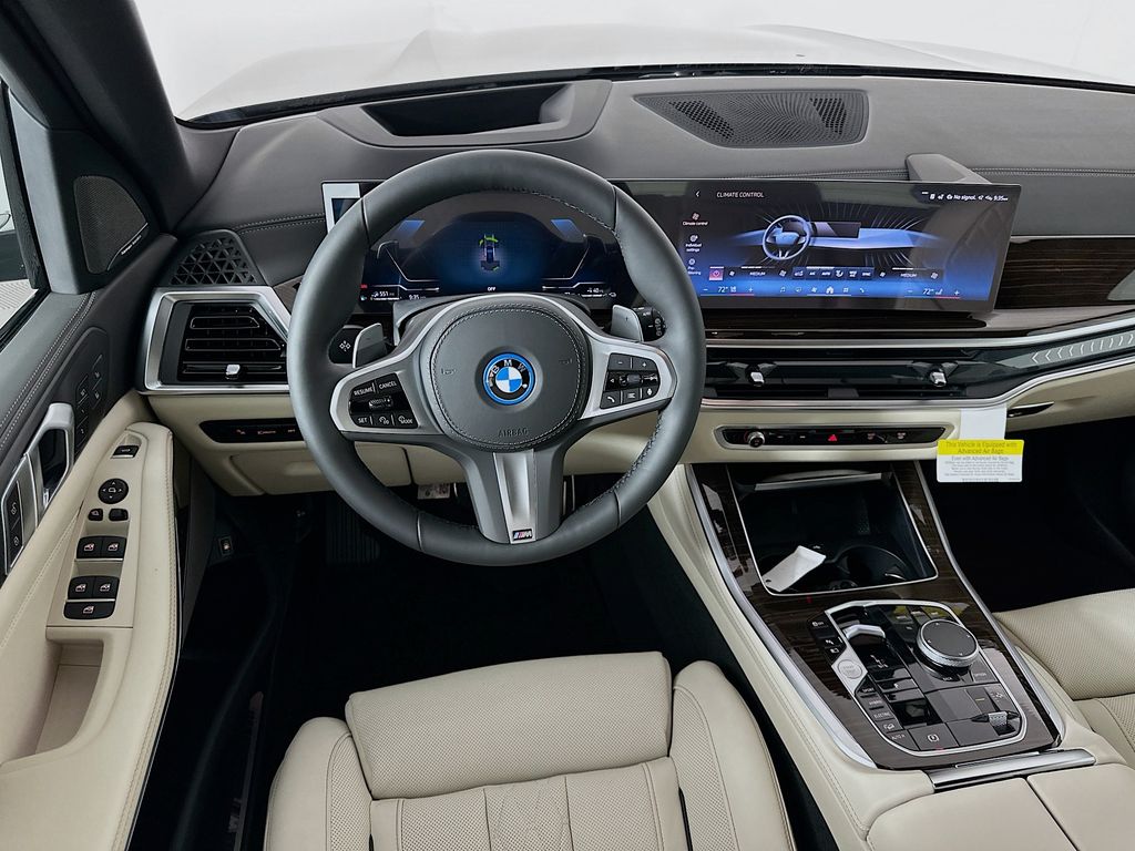 Thumbnail: 2026 BMW X5 - 19