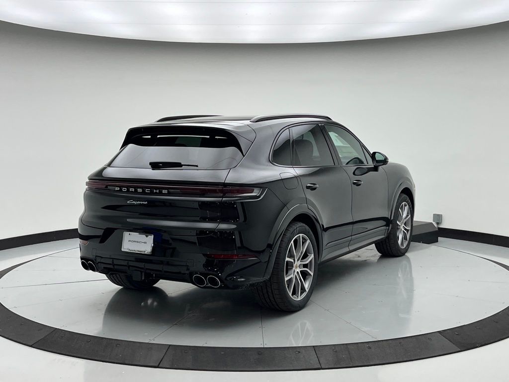 2025 Porsche Cayenne  7
