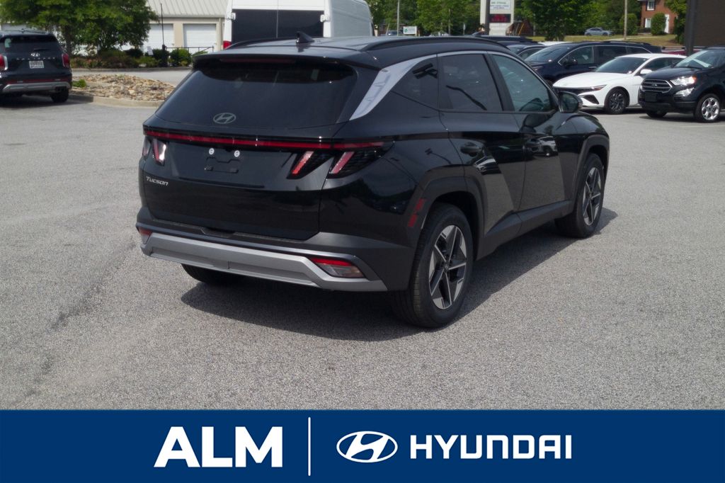2025 Hyundai Tucson SEL Convenience photo 4