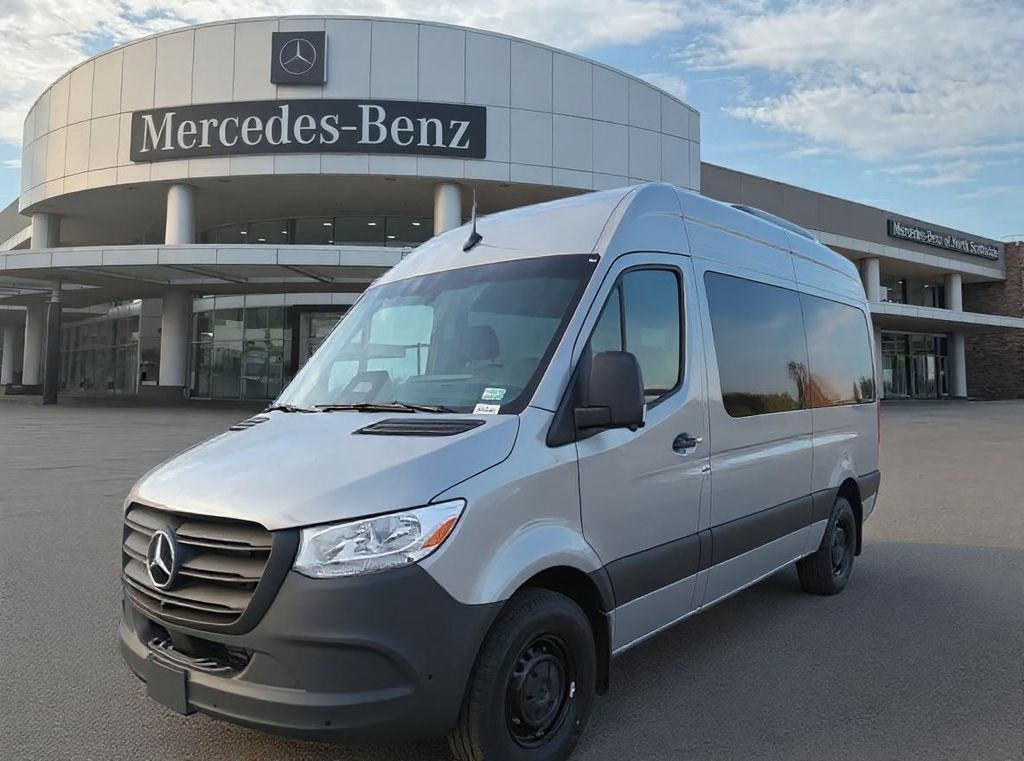 Thumbnail: 2025 Mercedes-Benz Sprinter - 1
