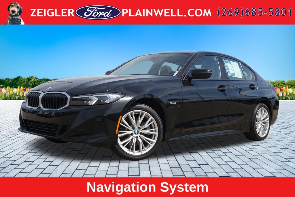  2023 BMW 3 Series 330e Hybrid Plug-in xDrive AWD   