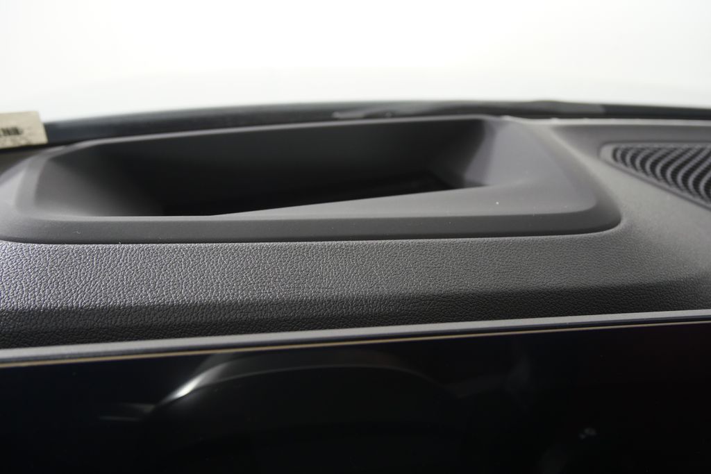 Thumbnail: 2026 BMW i4 - 20