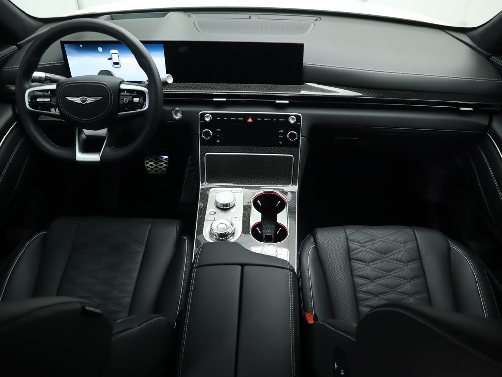 Thumbnail: 2025 Genesis GV80 - 13