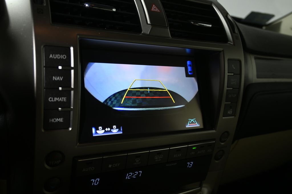 Thumbnail: 2020 Lexus GX - 25