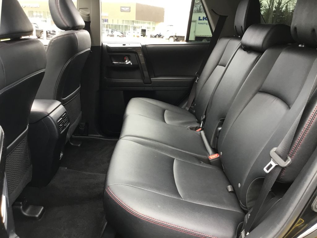 Thumbnail: 2024 Toyota 4Runner - 16