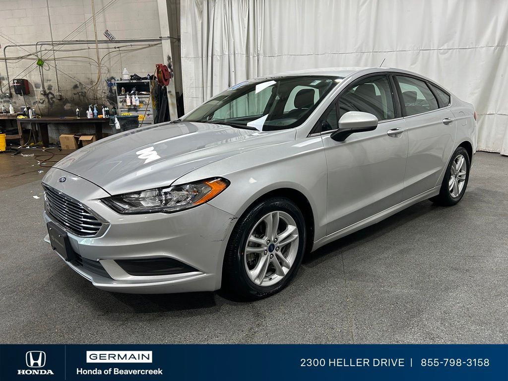 Used 2018 Silver Ford SE image 4