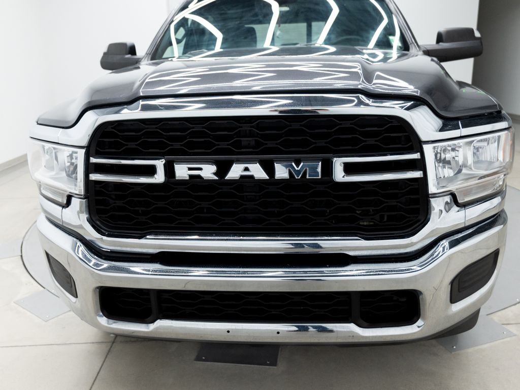 2022 Granite Crystal Metallic Clearcoat Ram 3500 Tradesman 4X4 Truck