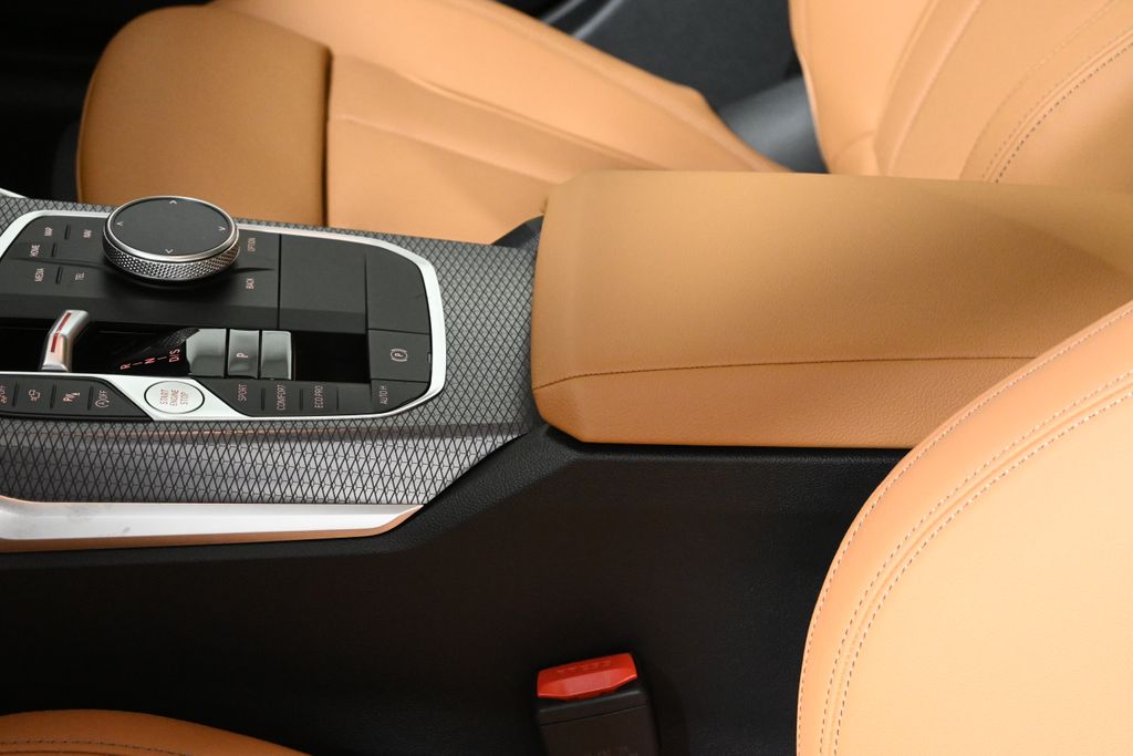 Thumbnail: 2026 BMW 4 Series - 25