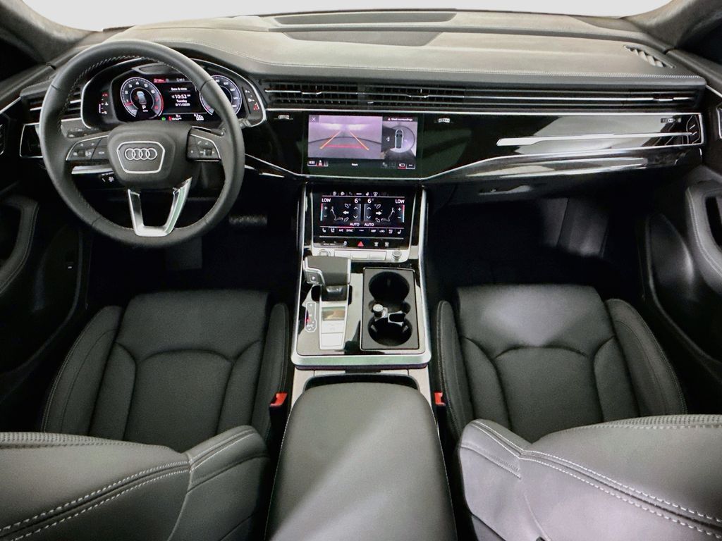 Thumbnail: 2026 Audi Q8 - 14