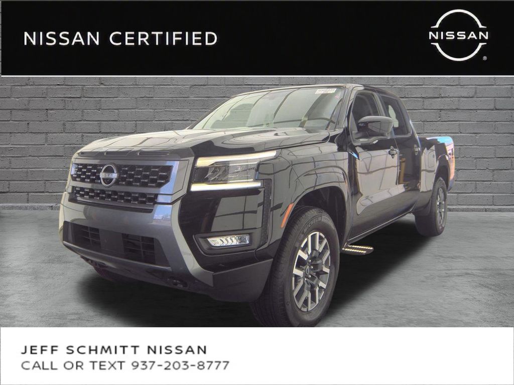 Super Black 2025 Nissan Frontier Pickup Truck Four-Wheel Drive 9-Speed Automatic Overdrive