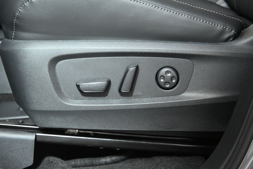 2025 INFINITI QX60 Pure 22