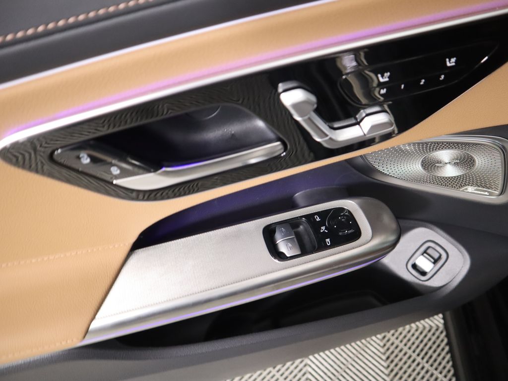 Thumbnail: 2026 Mercedes-Benz CLE - 24