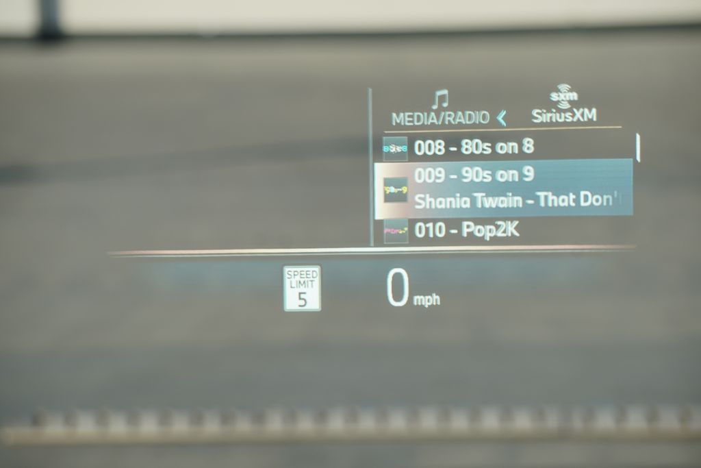 Thumbnail: 2026 BMW i5 - 8