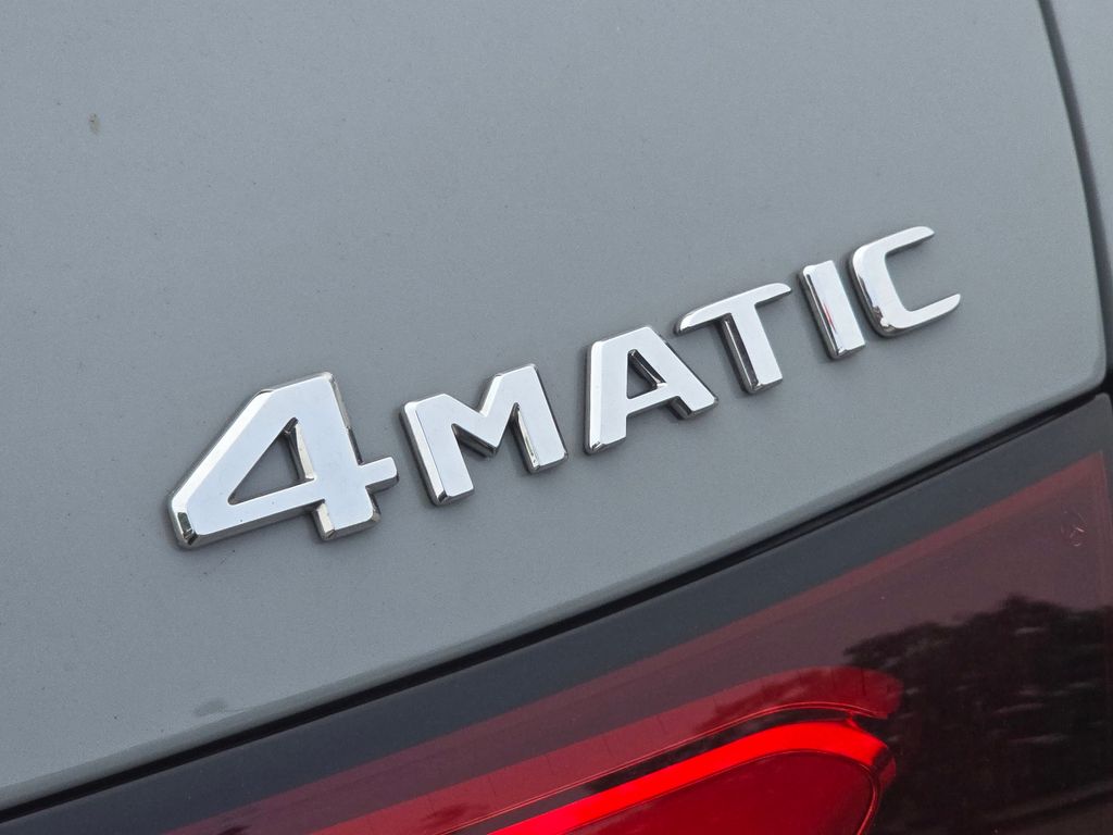 Certified Used 2026 White Mercedes-Benz GLC 300 image 6