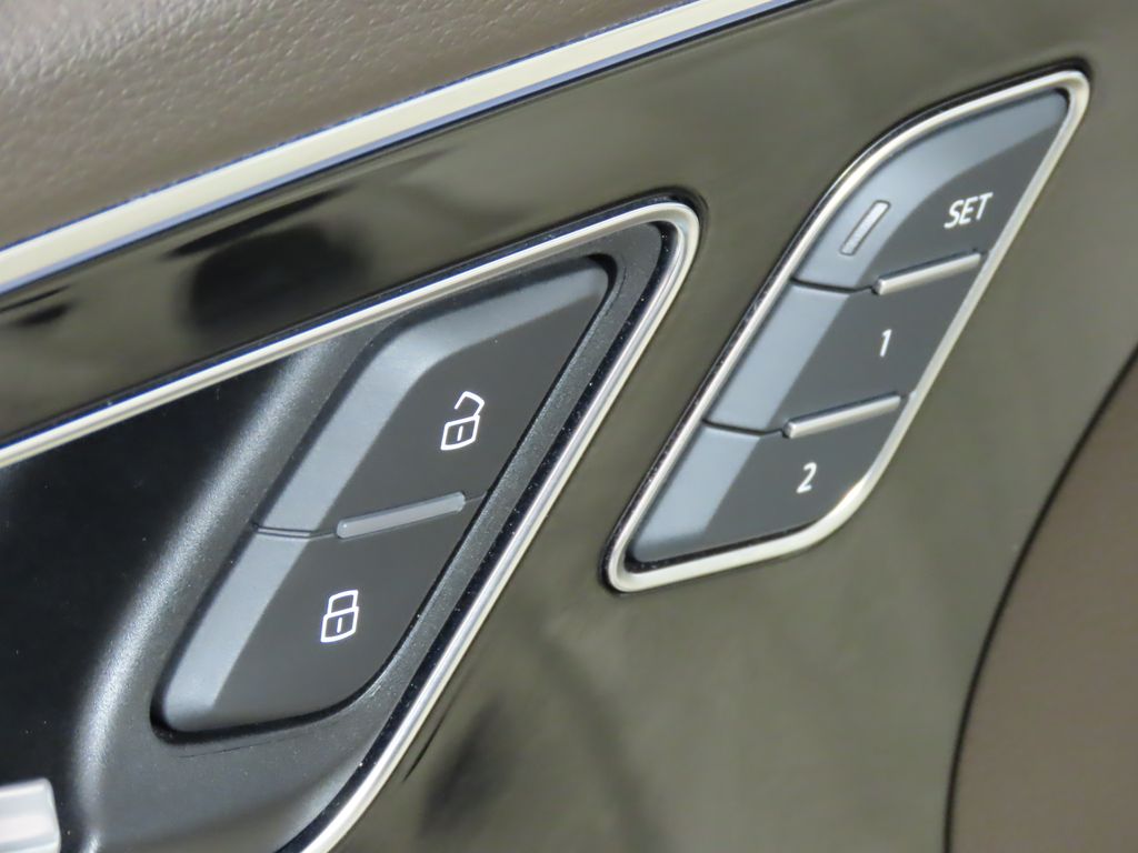 Thumbnail: 2019 Audi Q7 - 31