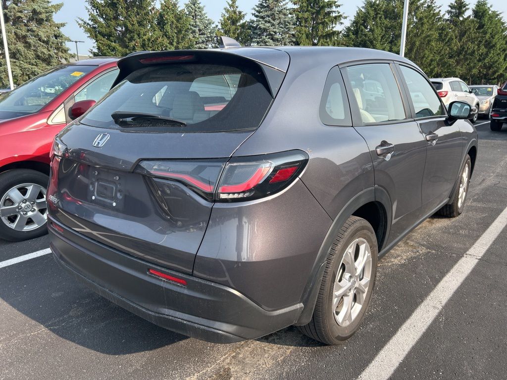 2023 Honda HR-V LX 3