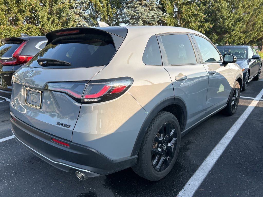 Thumbnail: 2024 Honda HR-V - 3