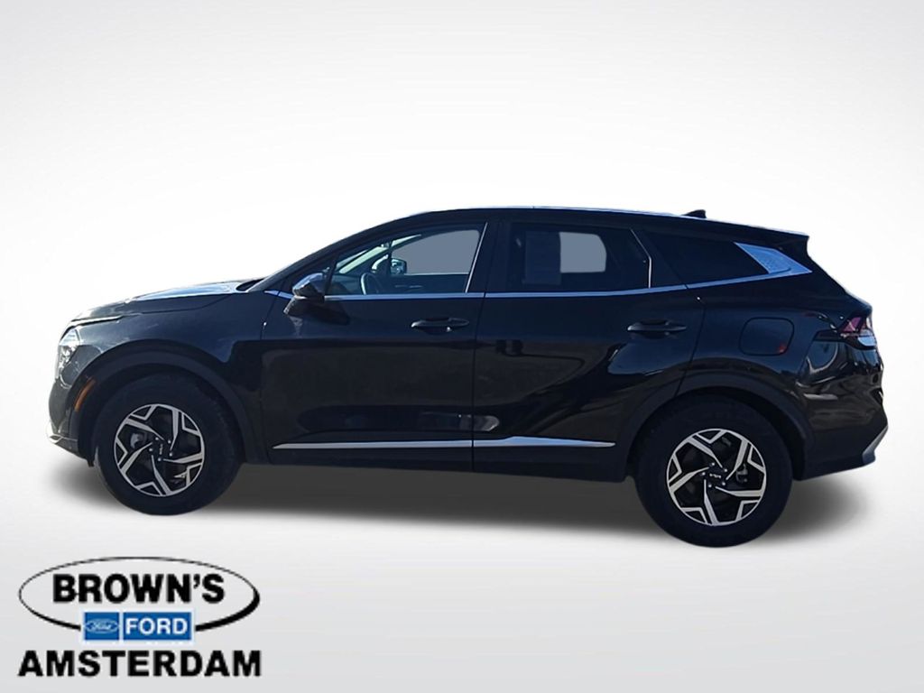 2024 Kia Sportage LX - 4